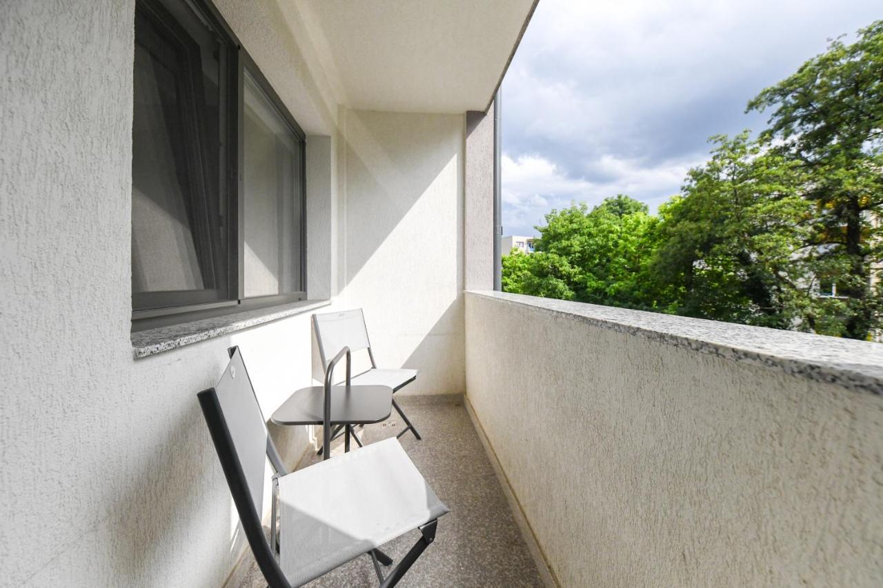 Modern Apartment In A Quiet Area Kolozsvár Kültér fotó